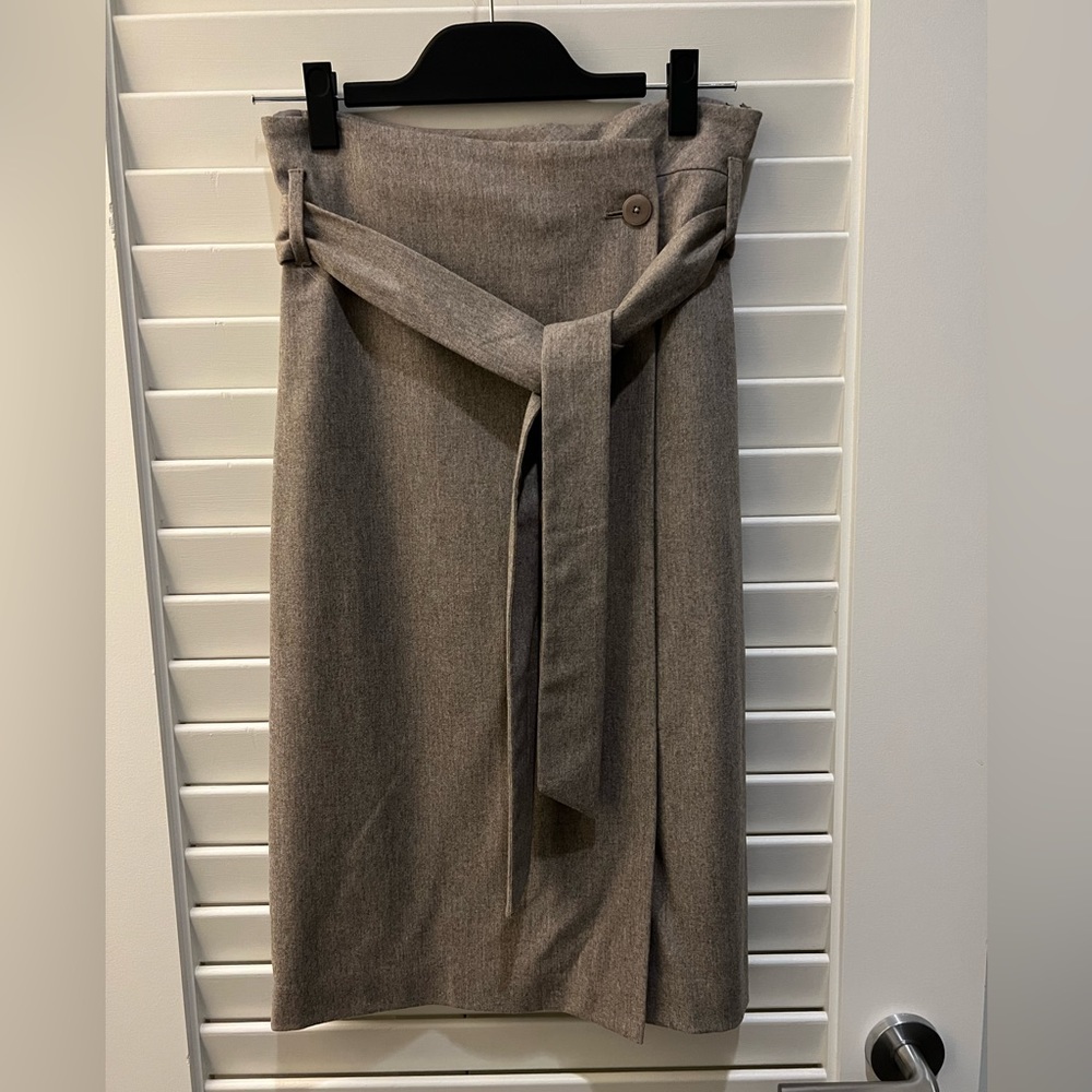 Babaton Karl wool cashmere skirt in taupe color